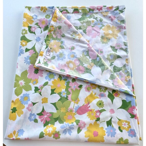 Vintage 70s flat/top sheet, orange, blue pink and white flowers, full size bed - Picture 6 of 8